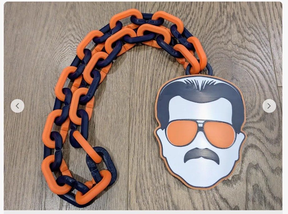 Da Coach Pendant